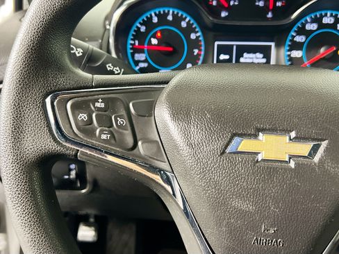 Used 2018 Chevrolet Cruze LT w/ Redline Edition FWD image 17