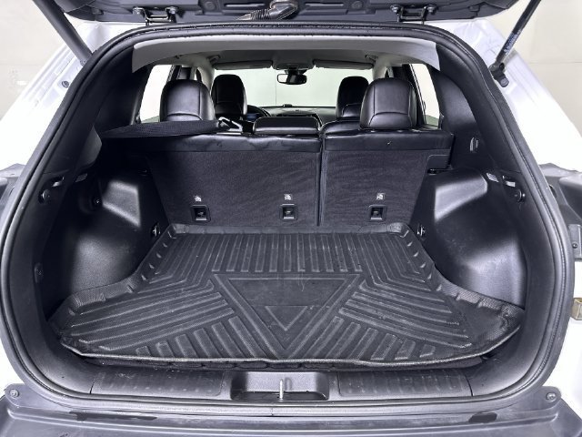 Used 2022 Jeep Cherokee Latitude Lux AWD/4WD image 27