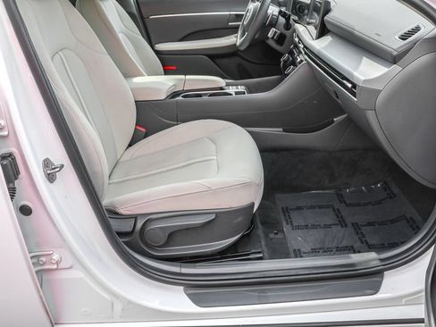 Certified 2024 Hyundai Sonata SEL FWD image 35