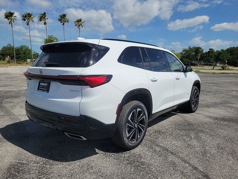 New 2026 Buick Enclave Sport Touring w/ Power Package FWD image 5