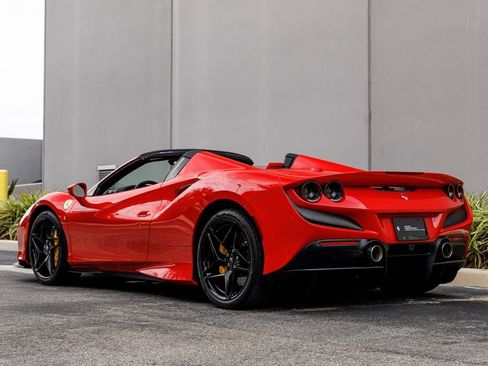 Used 2022 Ferrari F8 Tributo RWD image 45