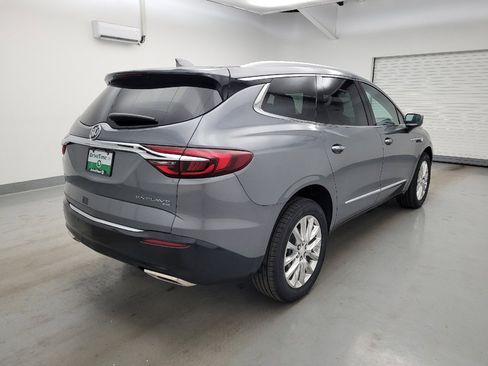 Used 2018 Buick Enclave Premium w/ Experience Buick Package AWD/4WD image 9