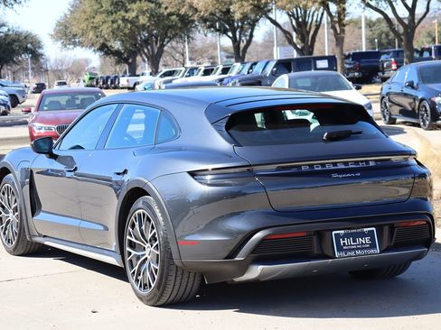 Used 2022 Porsche Taycan 4 Cross Turismo image 8