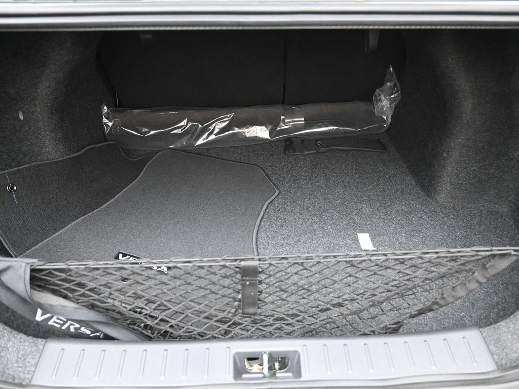 New 2025 Nissan Versa SV w/ Trunk Package FWD image 19