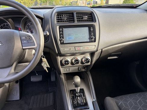 Used 2022 Mitsubishi Outlander Sport ES AWD/4WD image 20