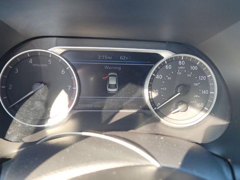 Used 2023 Nissan Sentra SR w/ Electronics Package FWD image 13