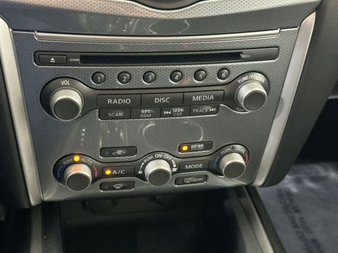 Used 2017 Nissan Pathfinder SL w/ SL Tech Package image 26