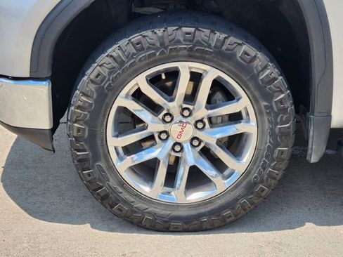 Used 2022 GMC Sierra 1500 SLT AWD/4WD image 10