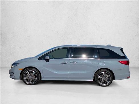 Used 2023 Honda Odyssey Elite image 9