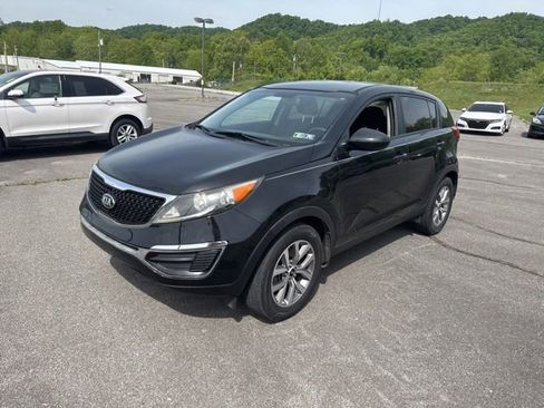 Used 2016 Kia Sportage LX FWD image 4