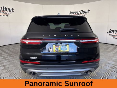 Used 2023 Lincoln Corsair Reserve w/ Equipment Group 201A image 6