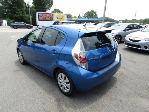 Used 2012 Toyota Prius C Two FWD image 5