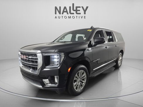 Used 2022 GMC Yukon XL SLT w/ SLT Luxury Package image 1
