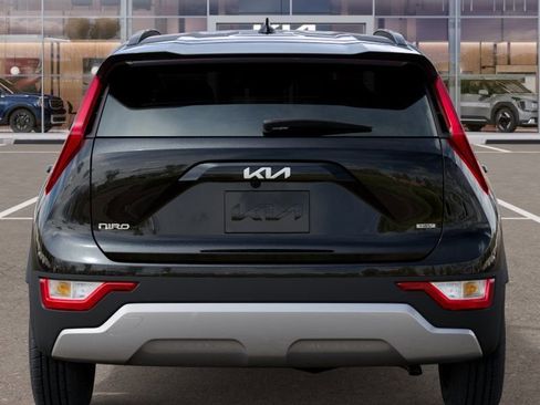 New 2026 Kia Niro LX FWD image 13
