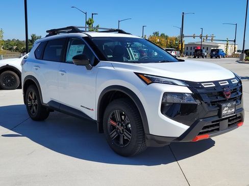New 2026 Nissan Rogue SV w/ Rock Creek Premium Package image 4