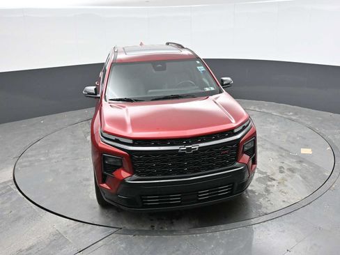 Used 2024 Chevrolet Traverse RS w/ LPO, Floor Liner Package AWD/4WD image 40