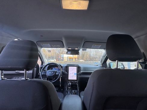 Used 2024 Ford Ranger XLT w/ Technology Package image 19