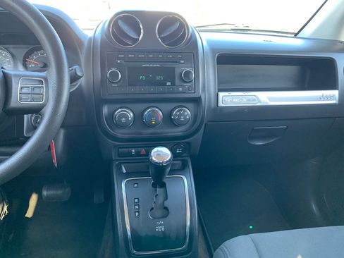 Used 2014 Jeep Compass Sport w/ Power Value Group AWD/4WD image 13