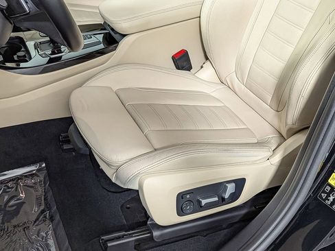 Used 2021 BMW X3 xDrive30i w/ Premium Package image 18