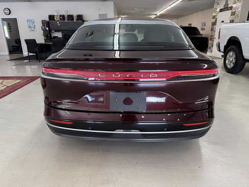 Used 2024 Lucid Air Touring AWD/4WD image 32