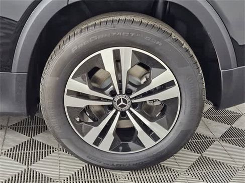 Certified 2025 Mercedes-Benz GLB 250 4MATIC image 25