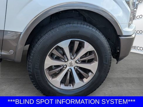 Used 2019 Ford F150 King Ranch w/ Equipment Group 601A Luxury AWD/4WD image 8