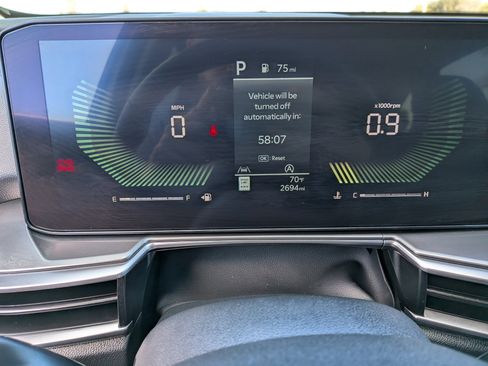 Certified 2025 Kia Sorento S image 32