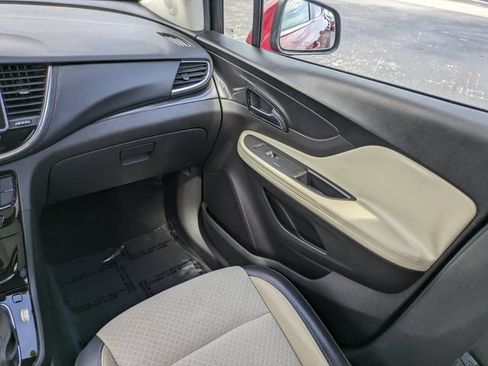 Used 2019 Buick Encore Preferred FWD image 17