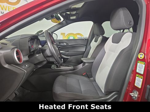 Certified 2024 Chevrolet Trax RS w/ Driver Confidence Package image 11