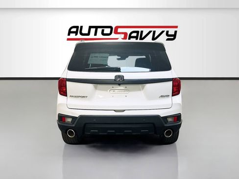 Used 2023 Honda Passport EX-L image 6