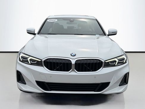 Certified 2025 BMW 330i Sedan image 9