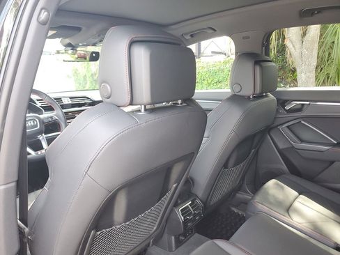 Certified 2025 Audi Q3 2.0T Premium Plus w/ Premium Plus Package AWD/4WD image 18