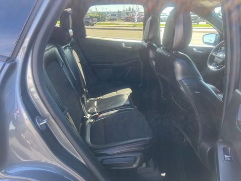 Used 2024 Ford Escape ST-Line image 43