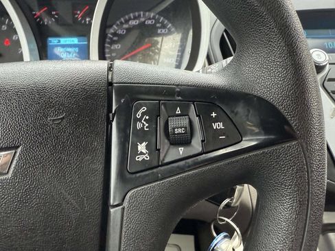 Used 2013 Chevrolet Equinox LS image 21