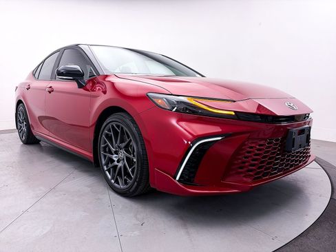 Used 2025 Toyota Camry XSE w/ Premium Package FWD image 15
