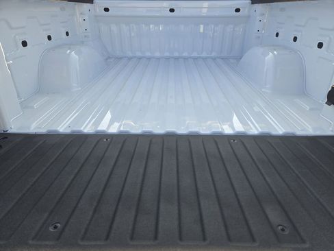 New 2026 Chevrolet Silverado 1500 LT w/ Convenience Package II AWD/4WD image 21