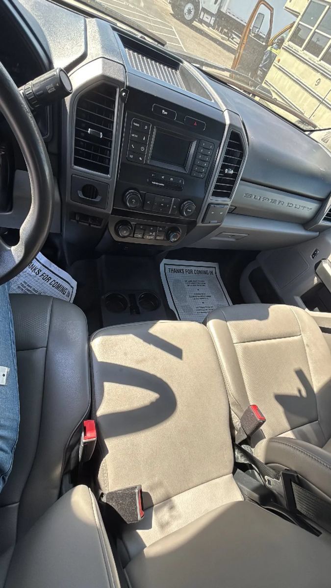 Used 2020 Ford F350 XL w/ Power Equipment Group RWD image 32