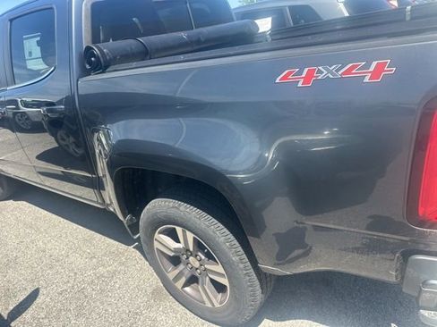 Used 2016 Chevrolet Colorado LT w/ LT Convenience Package AWD/4WD image 9