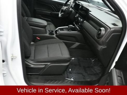 Used 2024 Chevrolet Colorado W/T w/ Safety Package RWD image 11