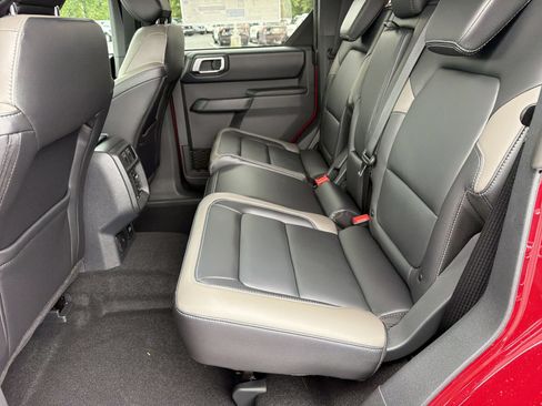 New 2026 Ford Bronco Outer Banks AWD/4WD image 24