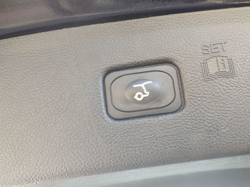 Used 2024 Ford Edge SEL AWD/4WD image 27