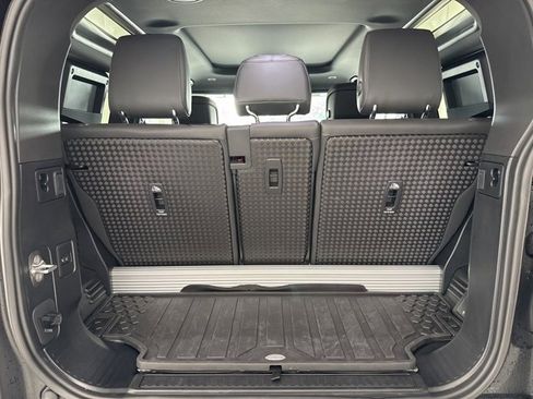 Used 2024 Land Rover Defender 90 V8 image 48