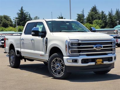 New 2025 Ford F250 Lariat w/ FX4 Off-Road Package