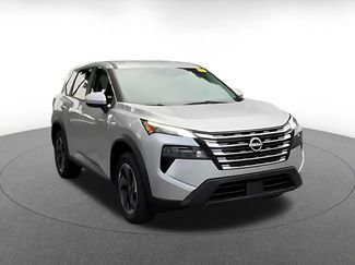 Used 2025 Nissan Rogue SV FWD video 2