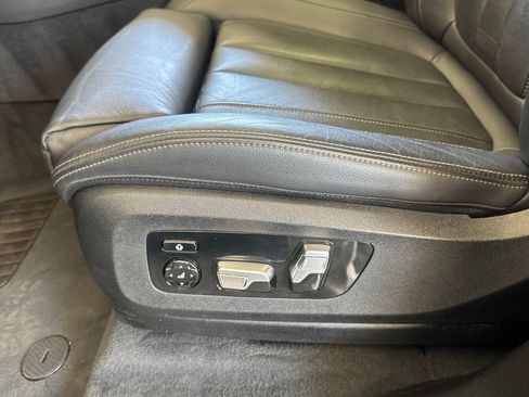 Used 2019 BMW X7 xDrive40i w/ Premium Package AWD/4WD image 15