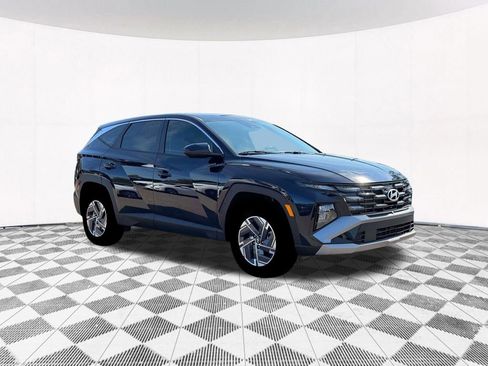 New 2026 Hyundai Tucson Blue SE image 16