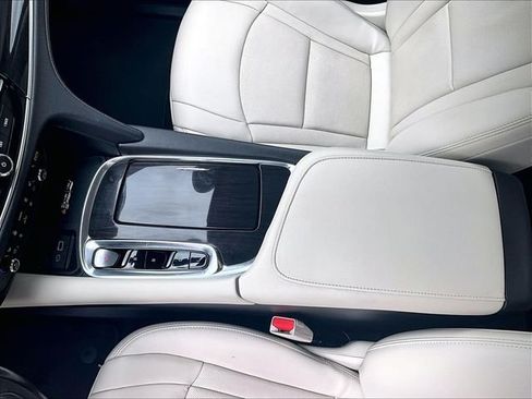 Used 2023 Buick Enclave Premium w/ Experience Buick Package AWD/4WD image 15