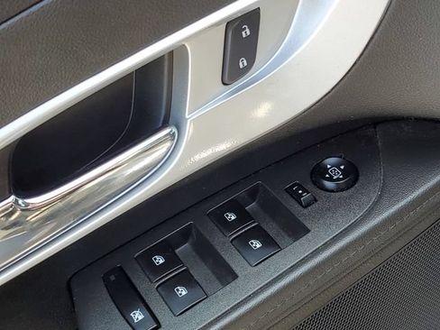 Used 2013 Chevrolet Equinox LS FWD image 19