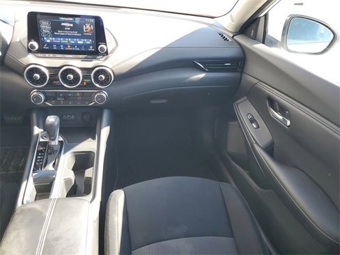 Certified 2022 Nissan Sentra SV w/ Trunk Package image 27