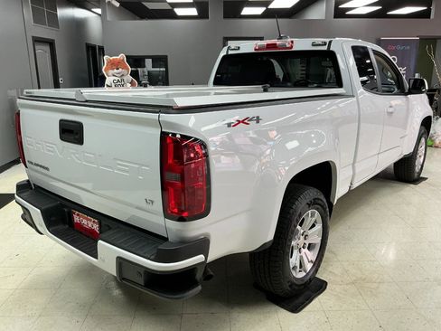 Used 2022 Chevrolet Colorado LT w/ Fleet Safety Package image 3